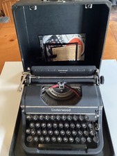Universal Underwood Vintage Typewriter with Black & Red Ink and Hard Case thumbnail