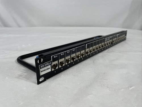 Leviton Cat 5e Flat Universal Patch Panel 24-Port, Cable Management Bar - Picture 4 of 6