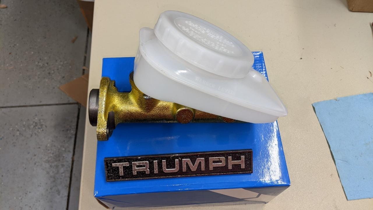 TR250 , TR6 Brake Master Cylinder GMC234X eBay