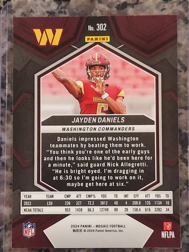 2024 Panini Mosaic Jayden Daniels RC #302 Commanders - Picture 2 of 2