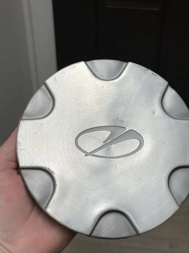 Oldsmobile Bravada 1998-2001 OEM tapa central de llantas de aleación 15037838 tapacubos centro Foto 2 de 4