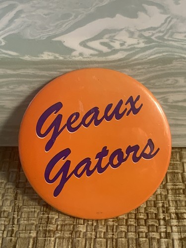 VTG FLORIDA GATORS FOOTBALL TEAM PINBACK’S (2) 1992 SUGAR BOWL VS NOTRE DAME - Picture 7 of 12