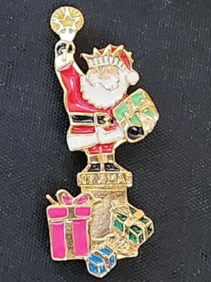 Edgar Berebi Santa Clauss Pin Brooch New York Statue Of Liberty