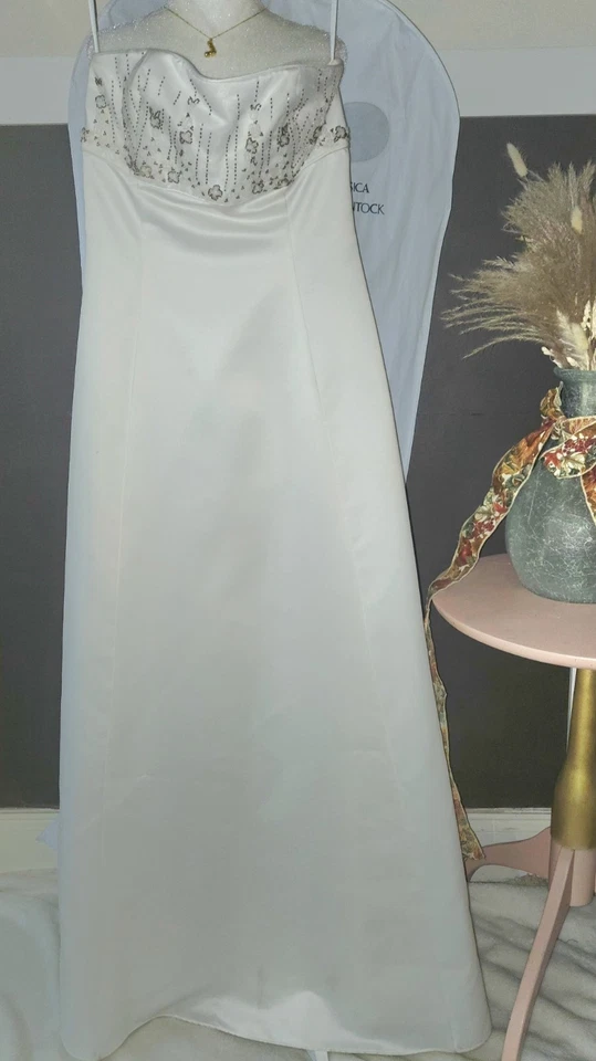 Vestido de novia Jessica McClintock talla 8 - Vestido de novia blanco satinado con cuentas EE. UU. Y2K Foto 2 de 4