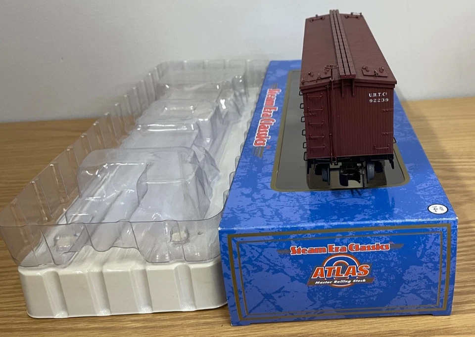 Atlas O 3001572-2 Old Milwaukee Beer 40' Wood-Sided Reefer Car Train 3-Rail nib - Image 4 of 4