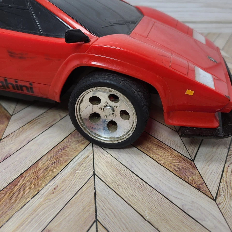 1989 Tyco RC 9.6V Twin Turbo Lamborghini Countach Red For PARTS No Batery Remote - Image 3 of 4