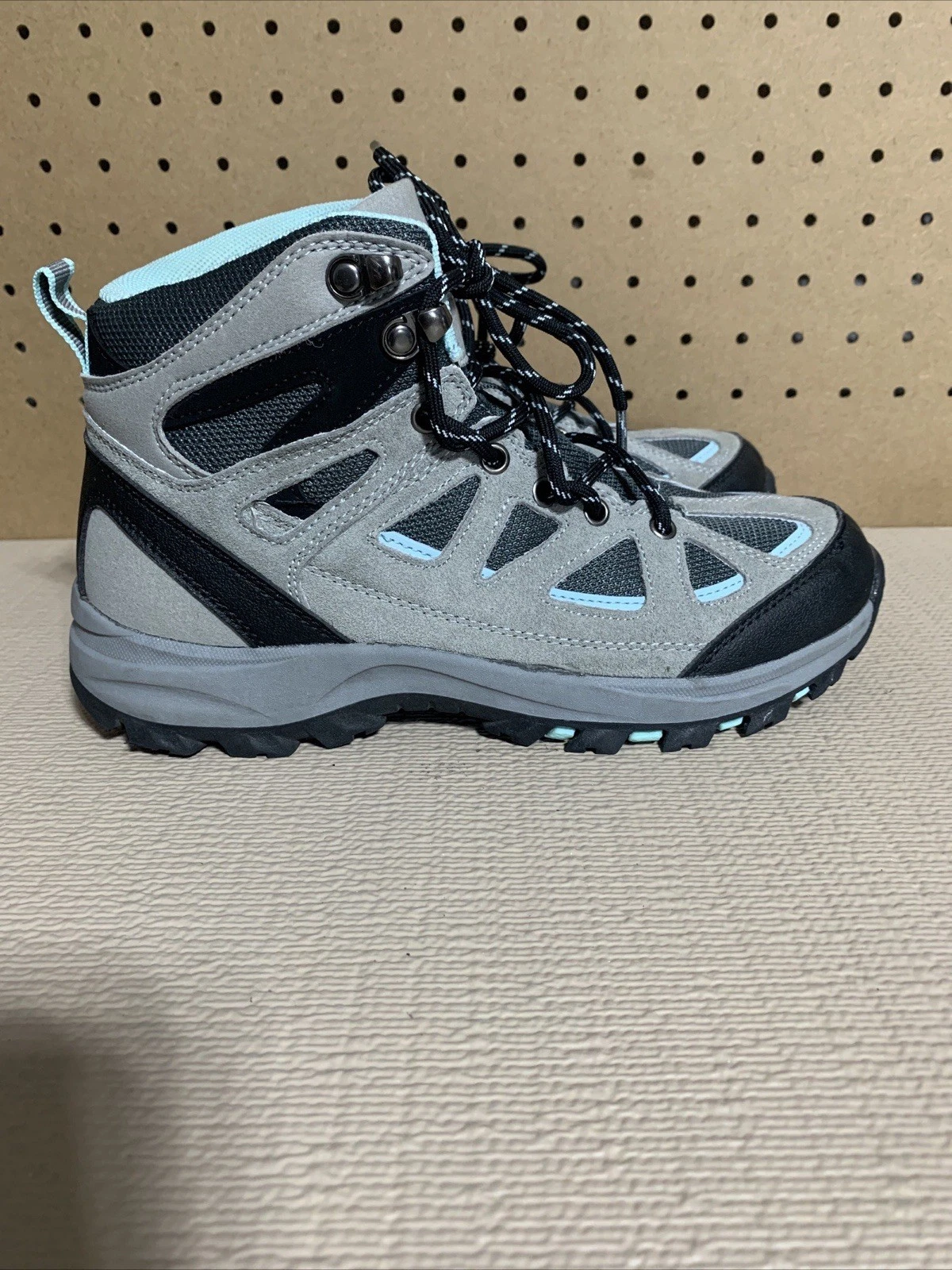 High Sierra Triny Women's Waterproof Hiking Boots Size 7.5 Camping Outdoors