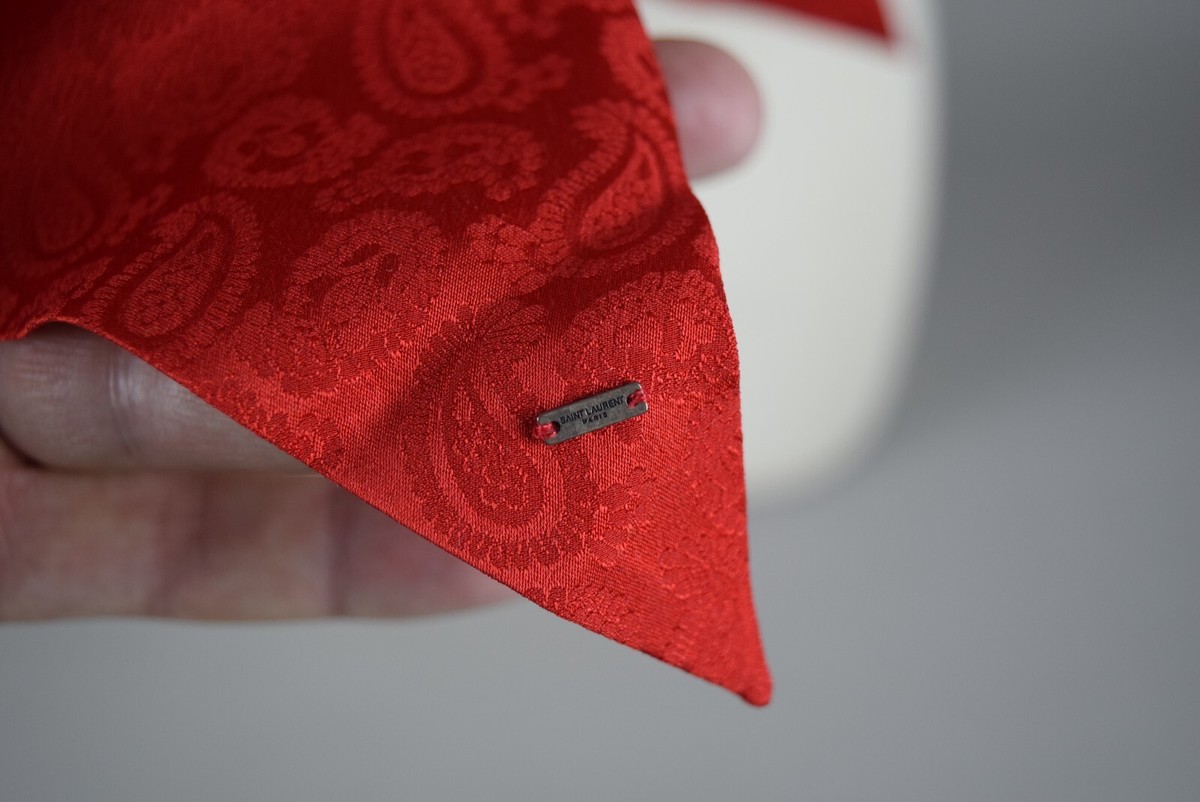【送料&関税込】Saint Laurent Foulard NWT! Authentic YSL Saint Laurent 100% Silk Scarf Red Black