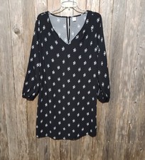 Old Navy L Shift Dress Black White Floral V Neck Minimalist Casual Boho Office