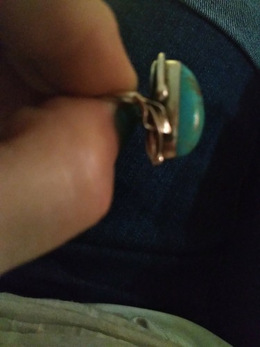 Vintage Old Navajo Ring Sterling Silver and Turquoise SIZE: 7 - Picture 13 of 22
