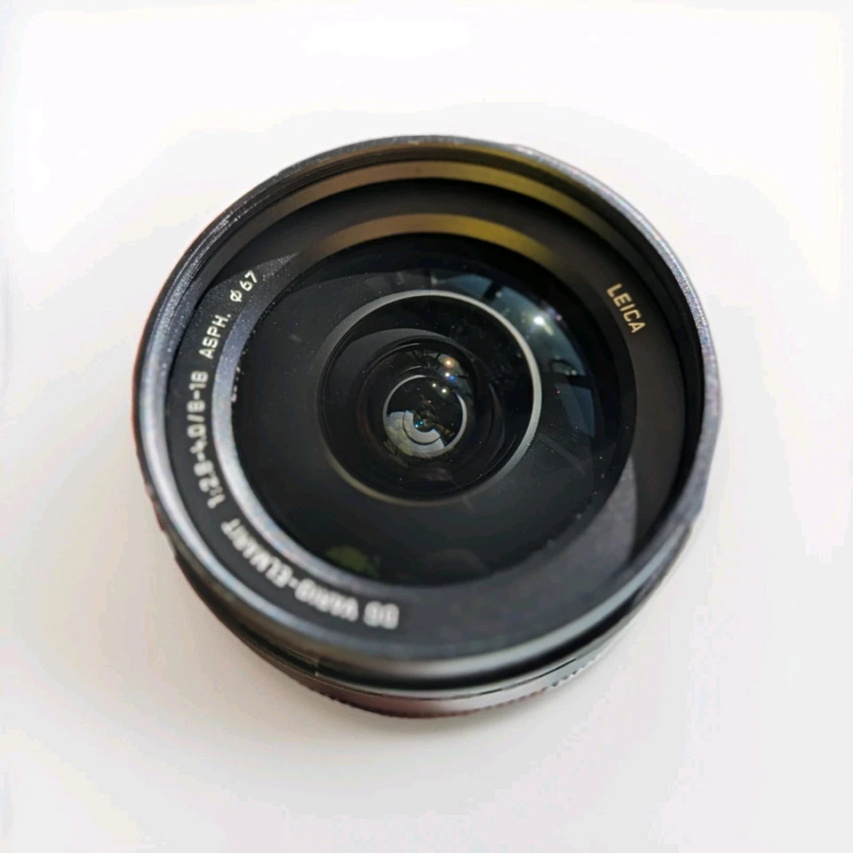 Panasonic Lumix Leica 8-18mm f/2.8-4.0 DG Vario-Elmarit ASPH Wide Mft M43 Lens - Image 2 of 3