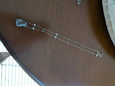 Athena Designs Sterlingsilber Halskette mit Saatperlen & hellblauem Topas Tropfen