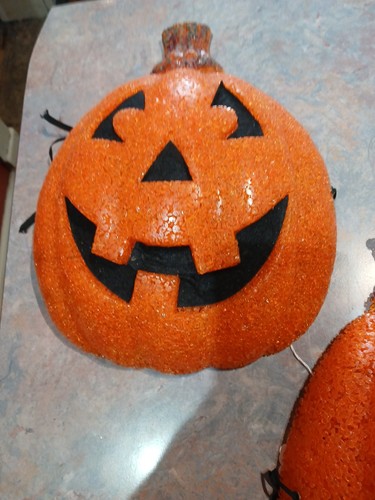 2 Melted Plastic Popcorn Jack O Lantern Pumpkin Mask Wall Hanging Light Cover - Picture 4 of 8