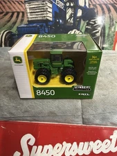 2025 ERTL 1:64 John Deere 8450 4WD Tractor Prestige Collection NEW!