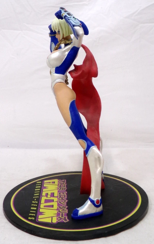 DC Direct Ame-Comi Heroine-Series Power Girl 2008 8" estatua de PVC con soporte Foto 4 de 4