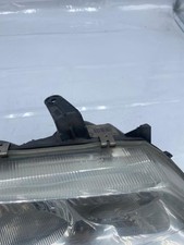 Feu avant (phare) Nissan ALMERA