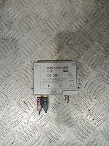 AUDI A4 ANTENNENVERSTÄRKER STEUERGERÄT UNIT 8J0035456 #3 Bj 2010