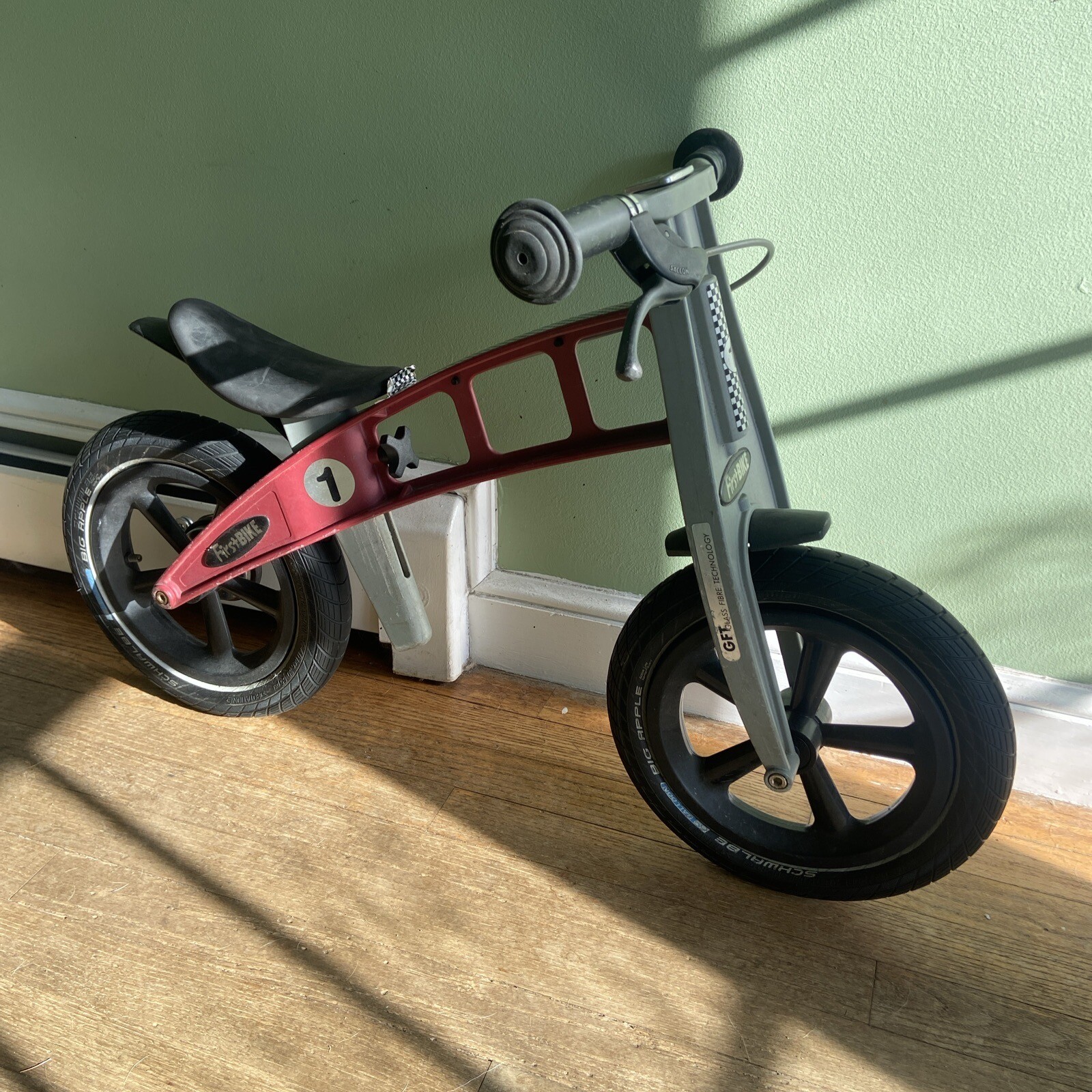 Firstbike L2007 Street Red Bike With Brake And Air Tires
