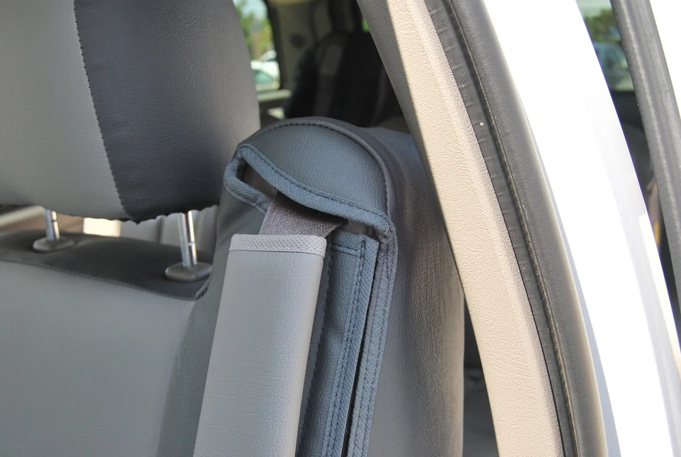 FUNDAS DE ASIENTO DELANTERAS IGGEE S. CUERO AJUSTE PERSONALIZADO PARA CHEVY TAHOE 2000-2006 Foto 3 de 4