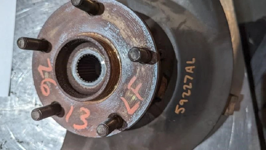 Toyota Camry 1997-2003 conductor husillo delantero izquierdo nudillo OEM Foto 2 de 4