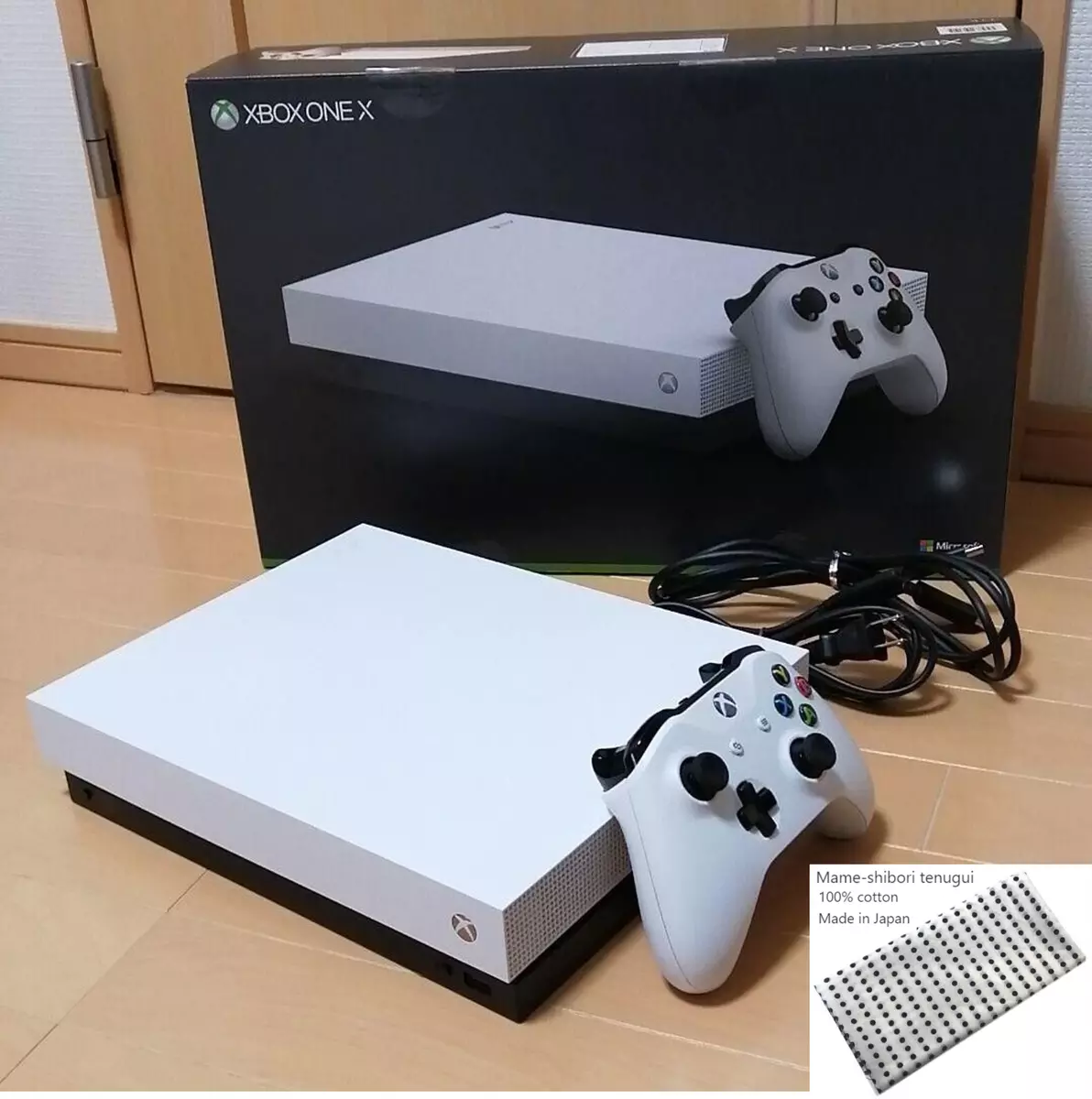 【美品】Xbox One X ホワイトエディション