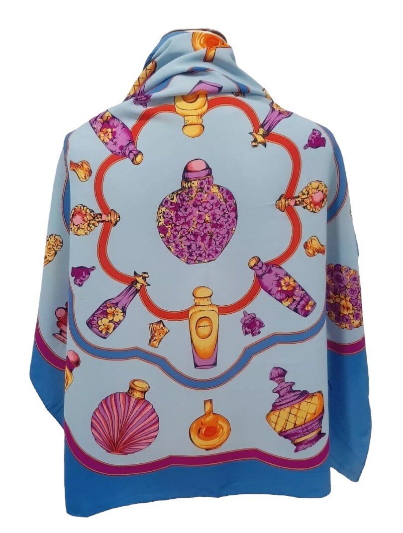 GUCCI Italy Vintage Women's SCARF FLORAL Perfume Bottle/Blue 100