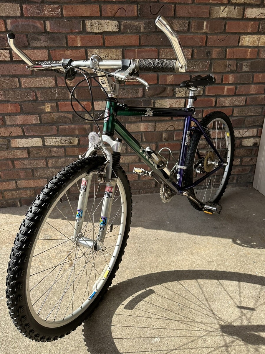 TREK 7000 ZX 18 TREK 7000 ZX 18