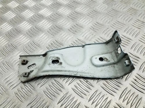 VW PASSAT Variant B6 3C5 Kotflügelhalter vorne rechts 3C0821142 Petrol 34736978