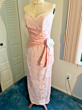 NEW-Unworn Vintage 80s light pink party prom dress. Sleeveless w sash. Size M