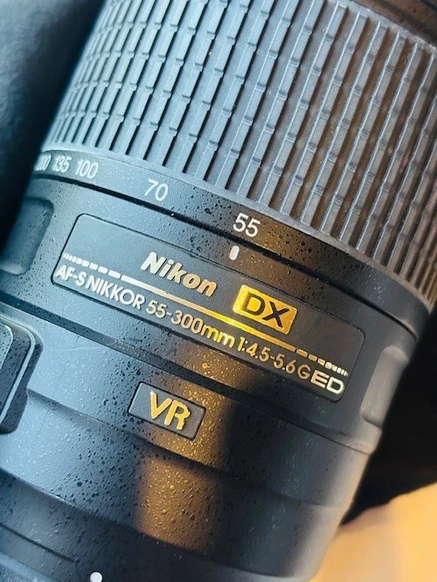 📷 Nikon DX AF-S NIKKOR 55-300mm 1:4.5-5.6G ED VR | Lightly Used / NM 🖤 - image 3 of 4
