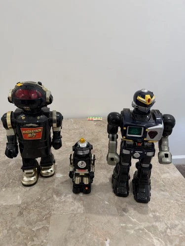 Vintage Robot Lot of 3 - Magnatron MT-2 Smoking Robot, Laserbot, & Power Rangers