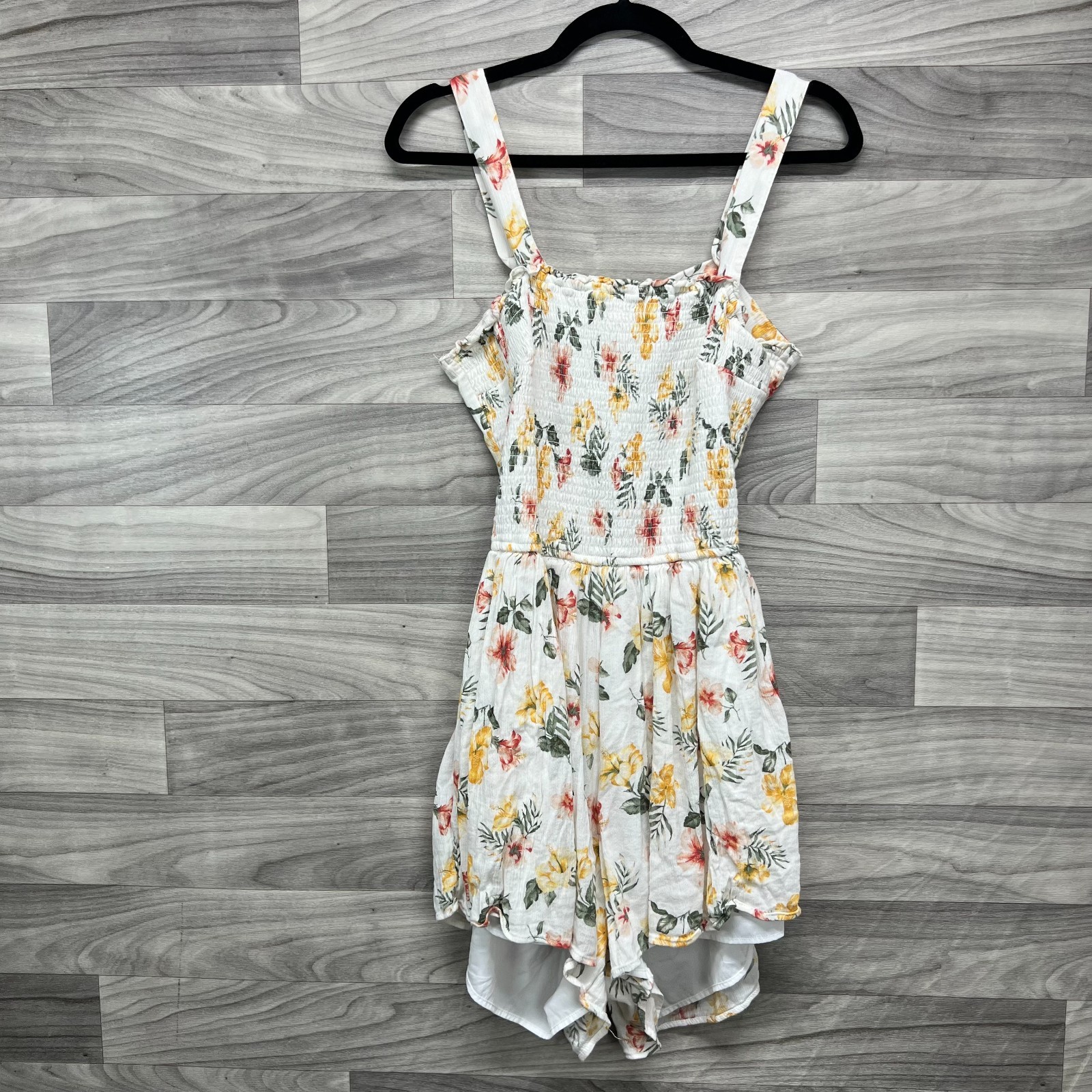 Hollister Romper Dress Women's Large Ivory Floral Cut Out Back Smocked Front-image