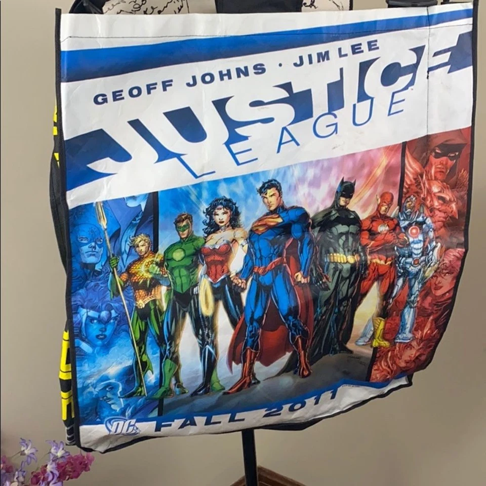 COMIC-CON Graphic Print Justice League bag from San Diego-2011-Backpack or Tote  - Image 3 of 4
