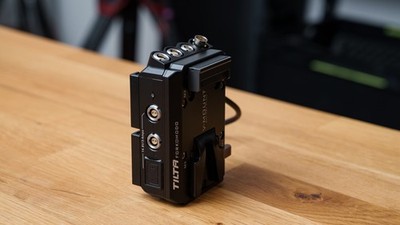 Tilta Advanced Power Distribution Module | RED KOMODO (V Mount)