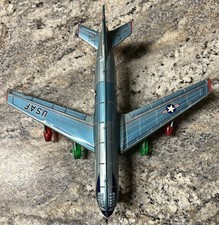 VINTAGE BATTERY OPERATED 12 1/2" US AIR FORCE STRATO-JET AIRPLANE , JAPAN