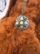 J1 Vintage Mother of Pearl Inlay Brass Pendant Necklace with Geometric Pattern