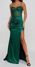 B. Darlin Women's Juniors Green Lace Corset Gown Dress Size 3/4