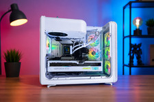 AMD RYZEN 9 9950X3D Gaming PC - NVIDIA RTX 5090 - 32GB DDR5 RAM 4TB SSD WiFi 7