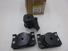 Westar ETK-092 Engine and Transmission Mounts for 2005-2018 Nissan Frontier