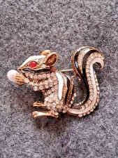 Vintage Gold Squirrel Brooch Sparkling Crystal Pearl Animal Pin Autumn Fall Gift