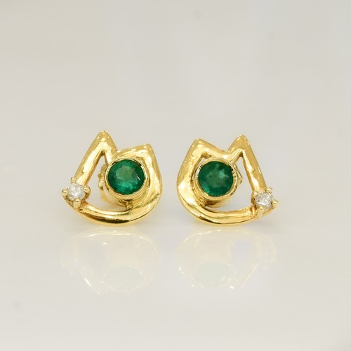 Emerald and Diamond Stud Earrings in 18K Yellow Gold  - Picture 1 of 7