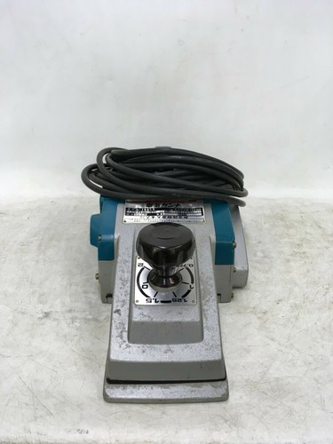 Makita 6 1/8 Hobeleinheit 1805B 155mm 50-60Hz 1140W 12A 100V 15000RPM Working - Bild 5 von 7