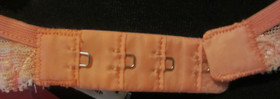 LA PERLA OCCHI VERDI Coral Lace Bra & Thong Set Size 12