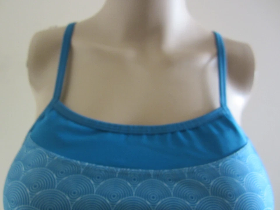 Camiseta Tankini MOVING COMFORT Turquesa Sin Alambres Espalda Corredora Talla Mediana Foto 4 de 4