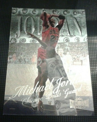 NBA: Michael Jordan Chicago Bulls Fleer Metal Universe Basketball Trading Card - Bild 2 von 2