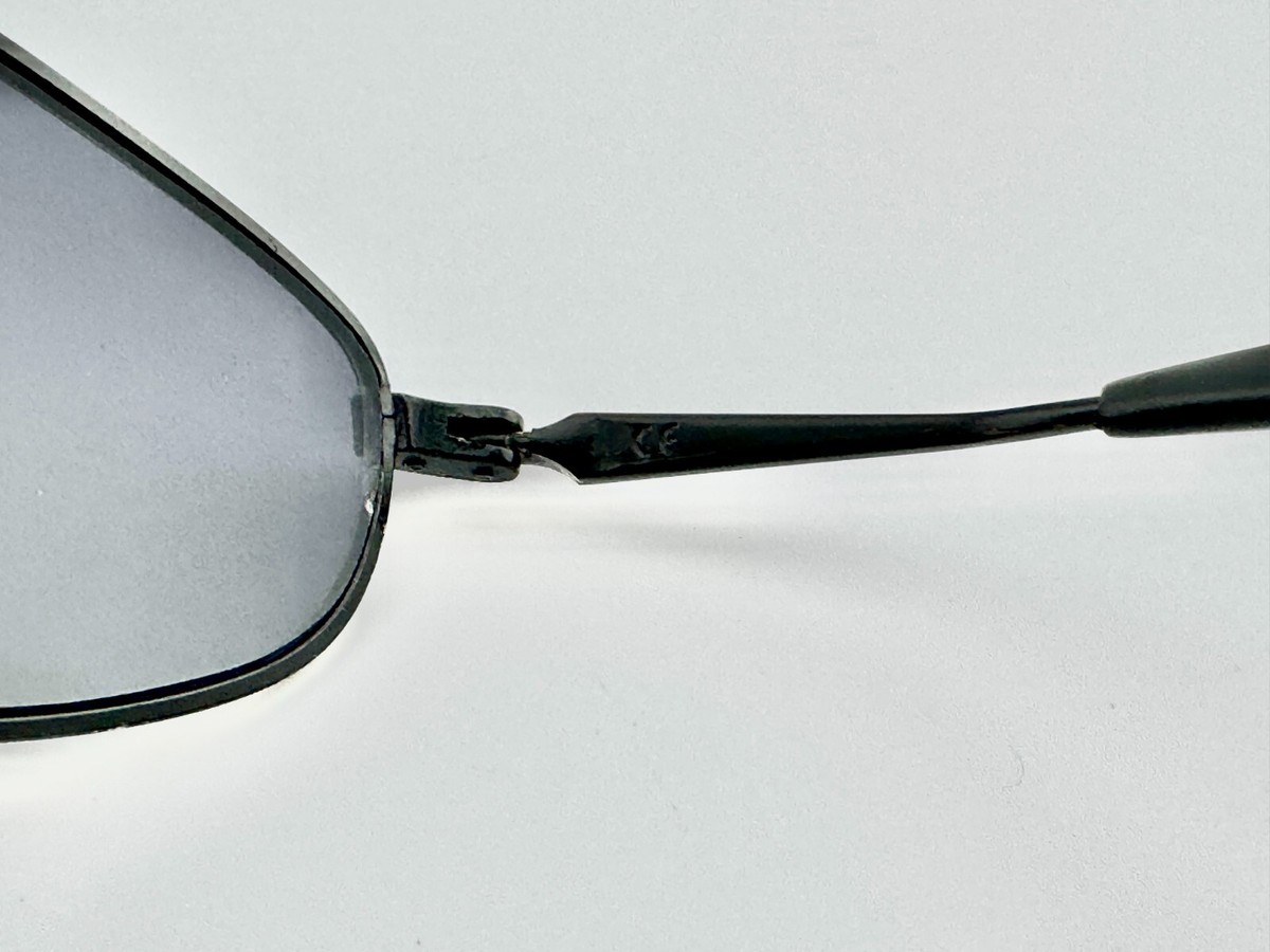 Vintage Oakley Sunglasses E Wire Black W/ Gray Mirror Lens Vintage Oakley Sunglasses E Wire Black W/ Gray Mirror Lens