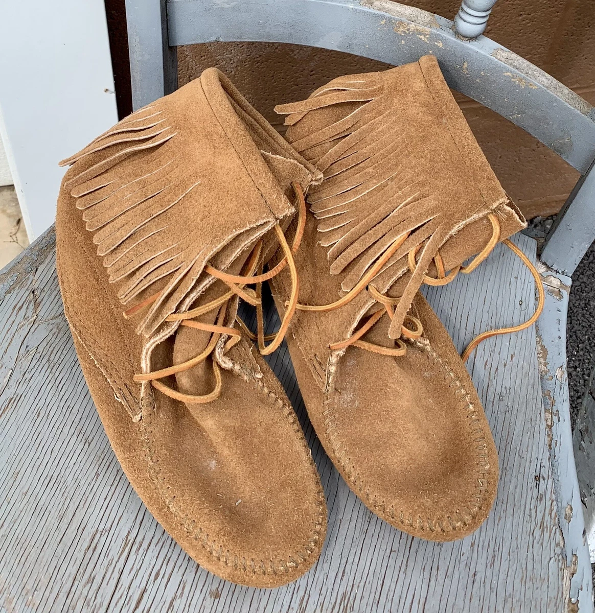 Minnetonka suede fringe best sale boots