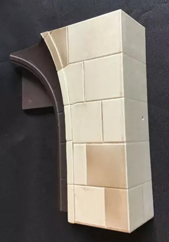 Diamond Select G/B Fire House Diorama Upper Archway right hand side.