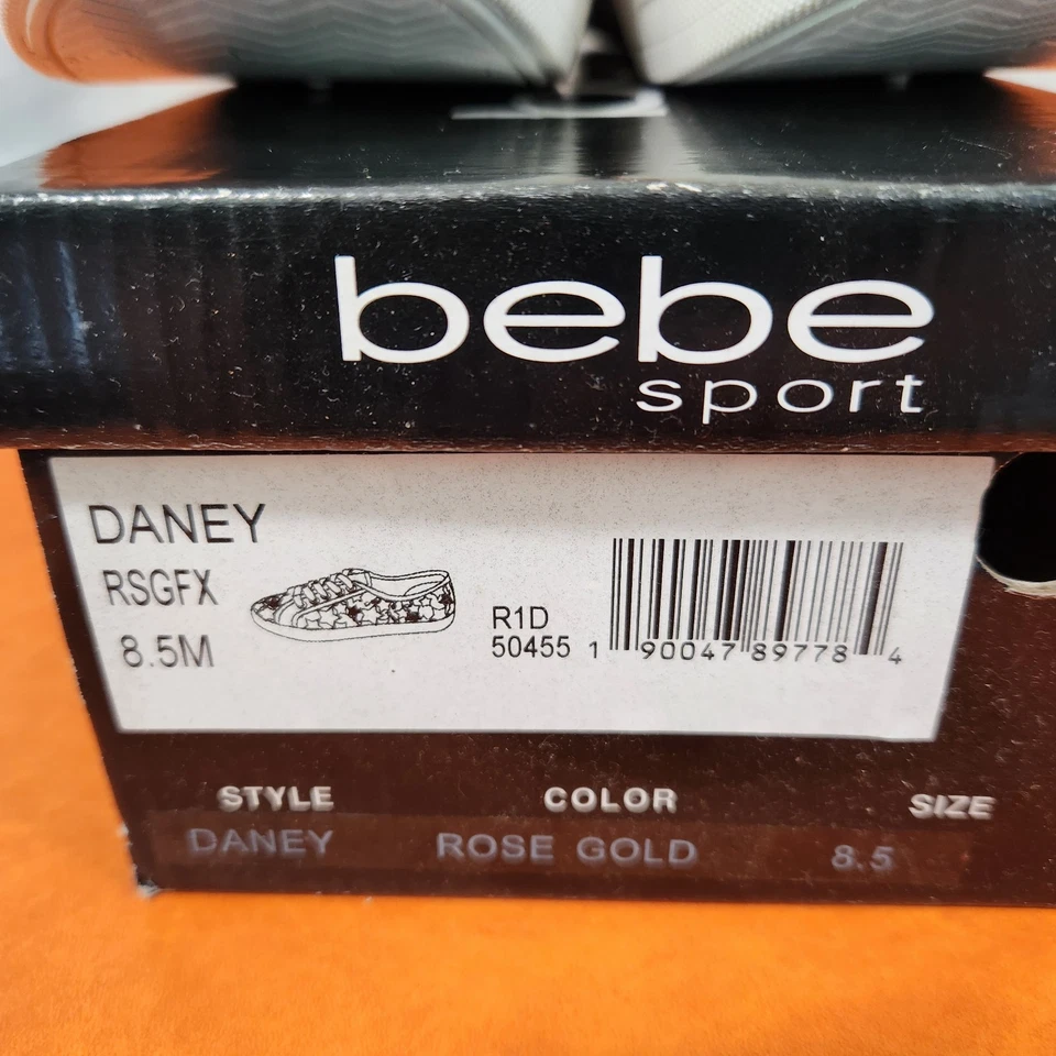 NEW Bebe Women's Sneakers Daney Canvas Stars Logo Print Lace Up SIZE AU 8.5 - image 3 of 4