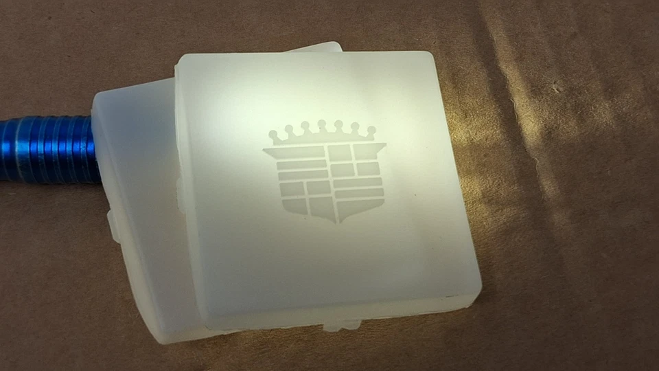 Cadillac Square C Pilar 69-92 Cortesía C Panel de Vela Lente de Luz con Cresta Foto 4 de 4